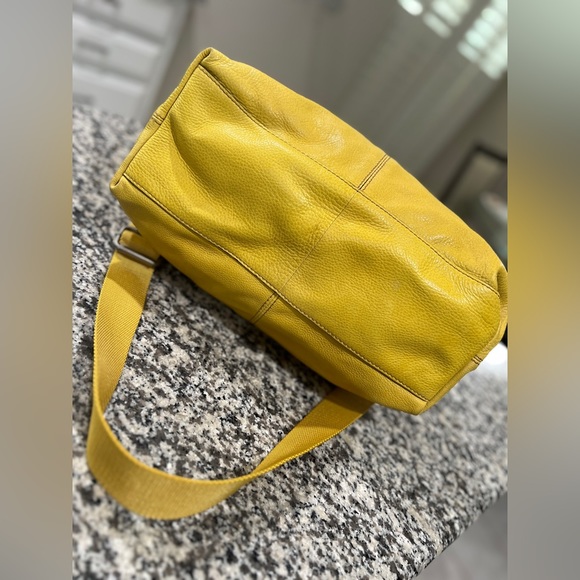 Yellow Leather Tote Bag - Picture 4 of 5